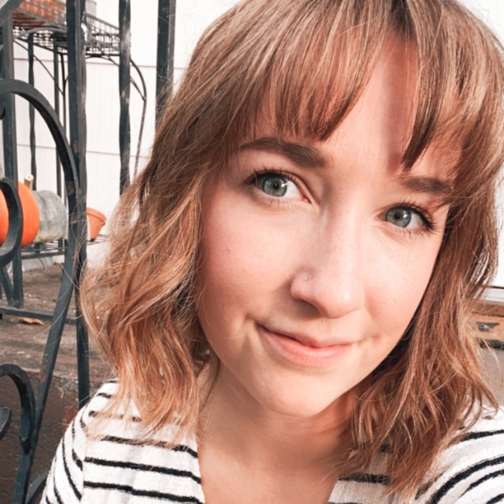 Meet your Posher, Emily